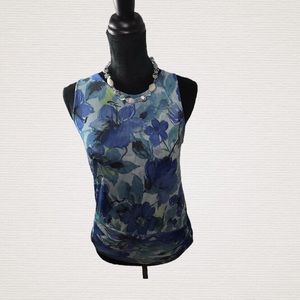 ✨ 2/$15 SALE! Sweet Pea Blue Floral Sleeveless Top